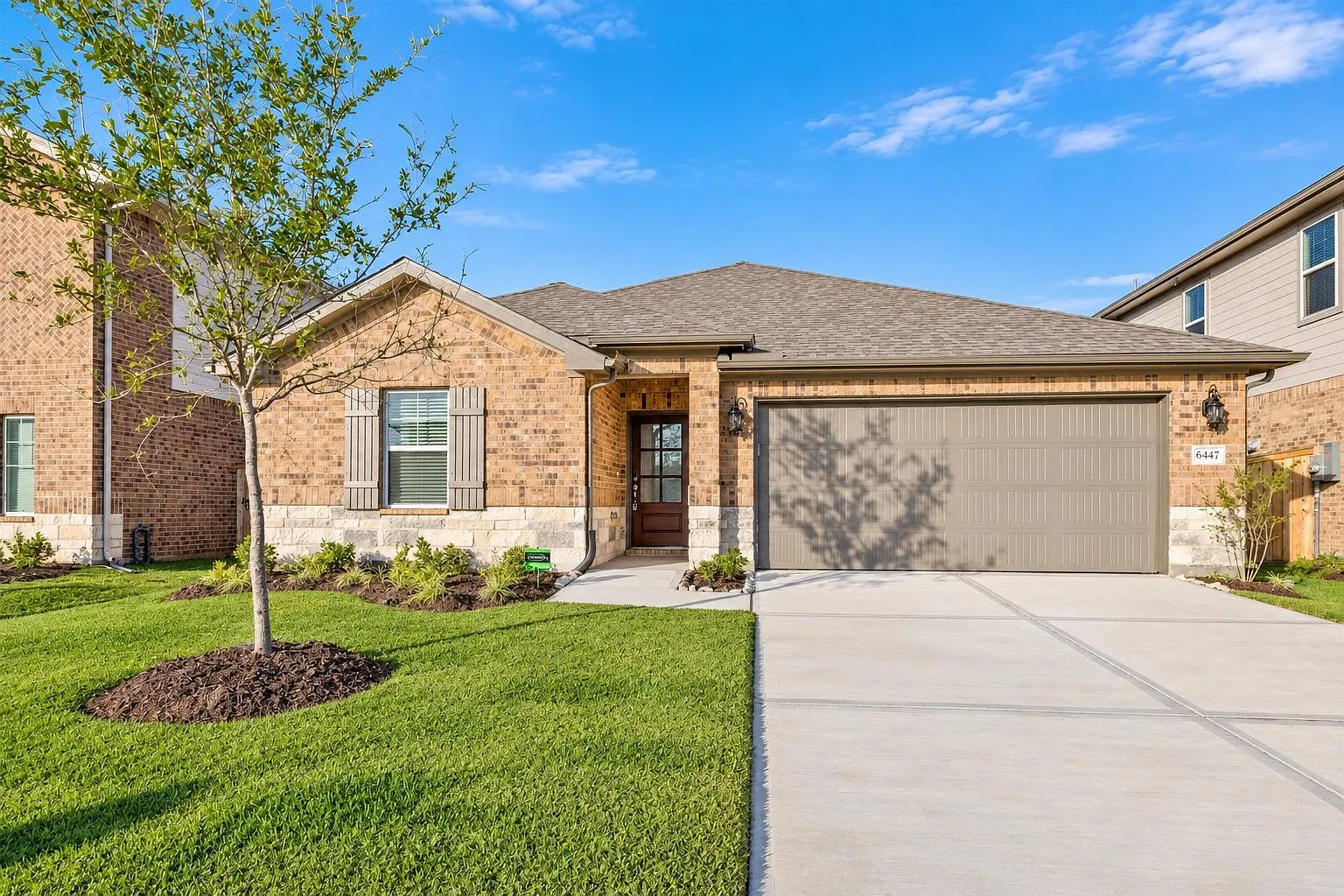 4 bed, 3.0 bath, 2067 sqft, $2,500 — Photo 1