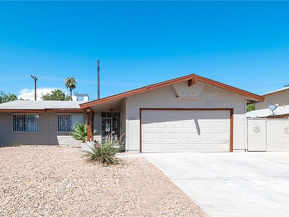 2nd image of 2472 Palma Vista Ave