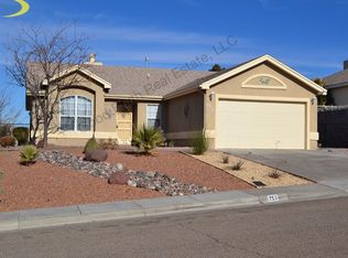 753 Scenic View Dr, Las Cruces, NM 88011