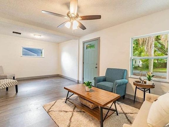 5th image of 5457 72nd Ave N #1