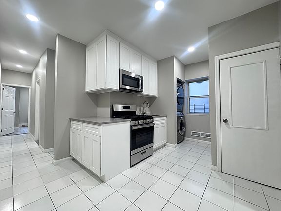 4th image of 3338 Shore Pkwy #1F