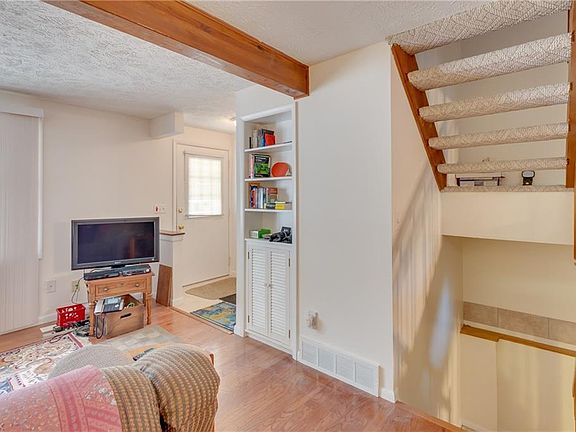 4th image of 7391 S Chestnut Commons Dr Unit 13G