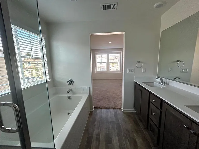 295 Fuerte Dr — Photo 22