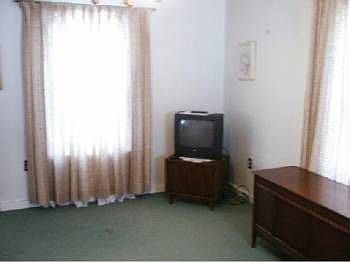 3rd image of 8220 Steubenville Pike