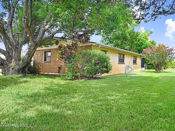 4th image of 4055 David Dr