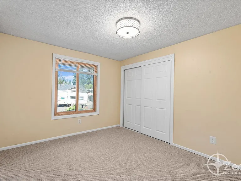 4213 NE 139th Ave — Photo 16