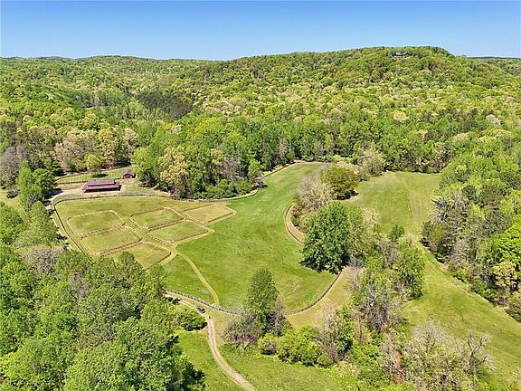 3rd image of 1103 Apple Pie Ridge Rd