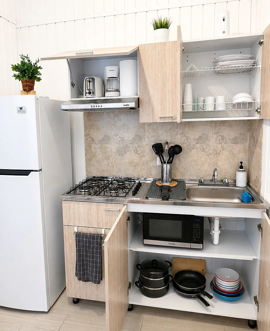 Studio, 1.0 bath, 720 sqft, $700 — Photo 4