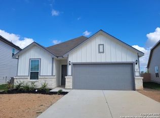 117 Wild Creek Rd, Seguin, TX 78155