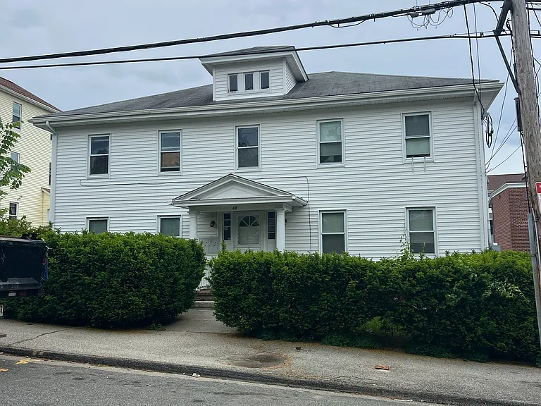 44 Fairhaven Rd #2L — Photo 1