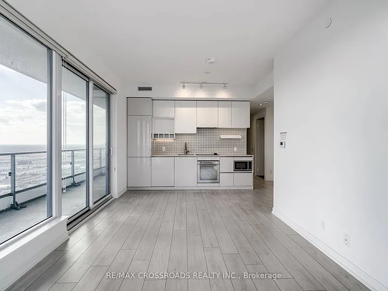 950 Portage Pkwy #4009 — Photo 17
