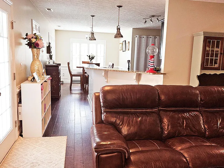 300 Croatan Woods Dr — Photo 8