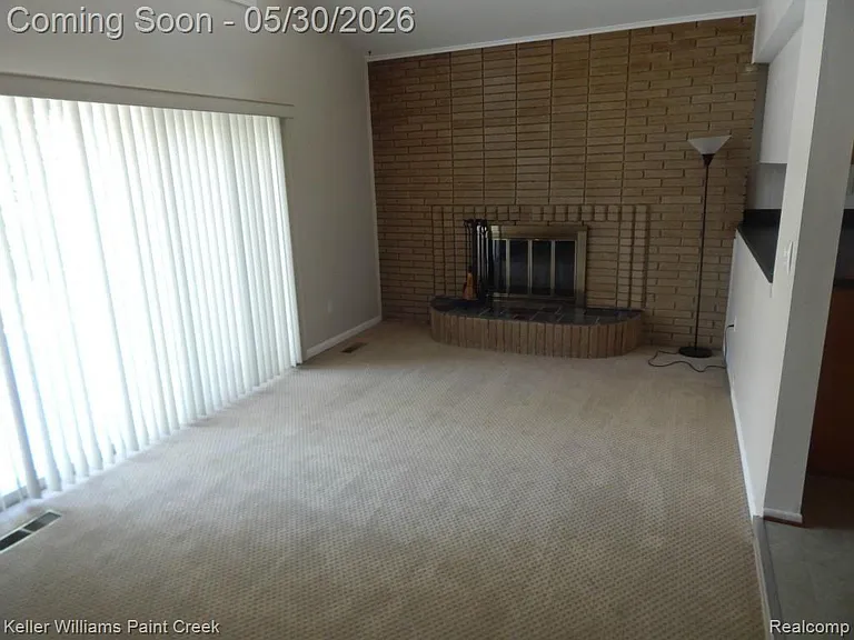 28926 James Dr — Photo 4