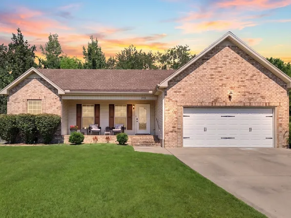 236 Preakness Cir, Pleasant View, TN 37146