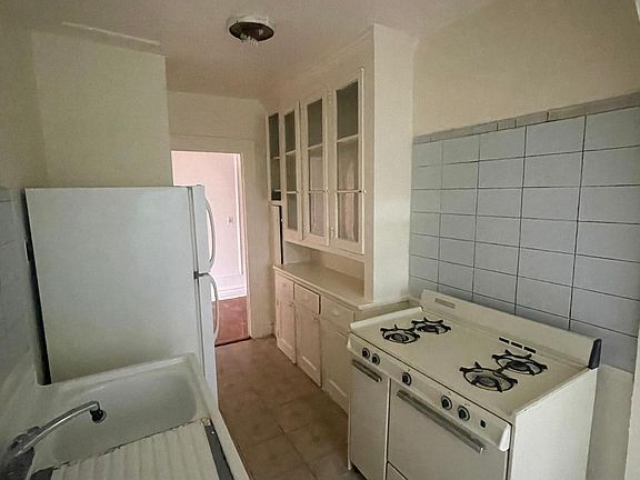 5th image of 0 Bedford Ave Floor 2