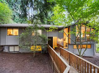 700 W Sunset Way, Issaquah, WA 98027