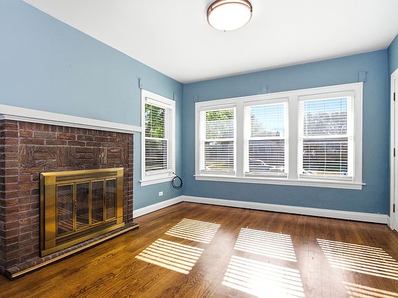3rd image of 3803 N Odell Ave