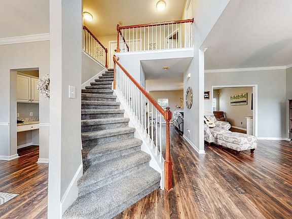2nd image of 438 Essex Park Cir