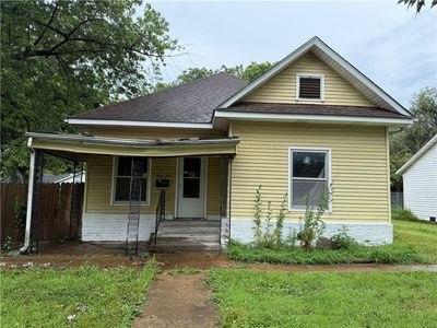 310 N 30th St, Parsons, KS, 67357