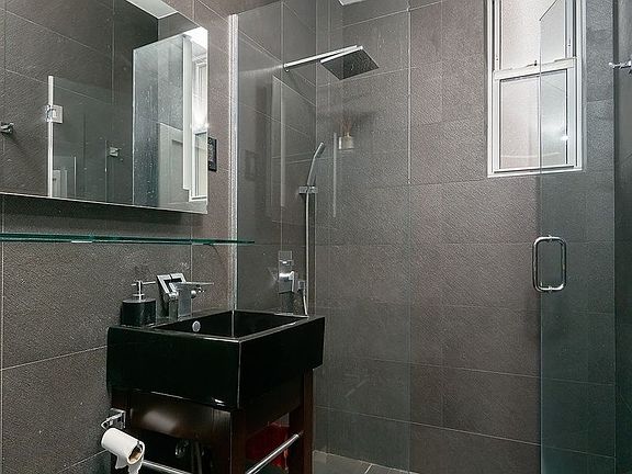 5th image of 406 W 46th St #C2