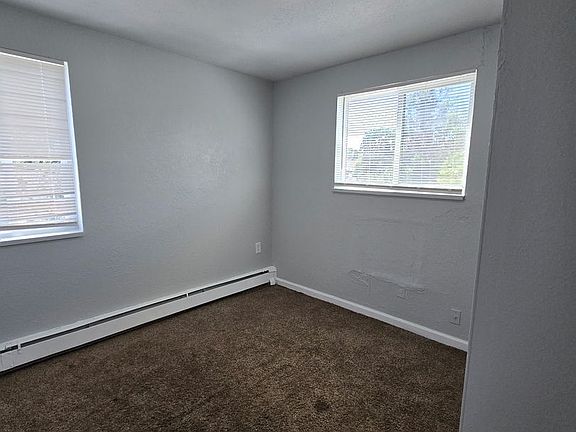 5th image of 1666 Clinton St #12
