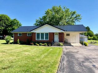 1160 Sanderson Dr, Hopkinsville, KY 42240