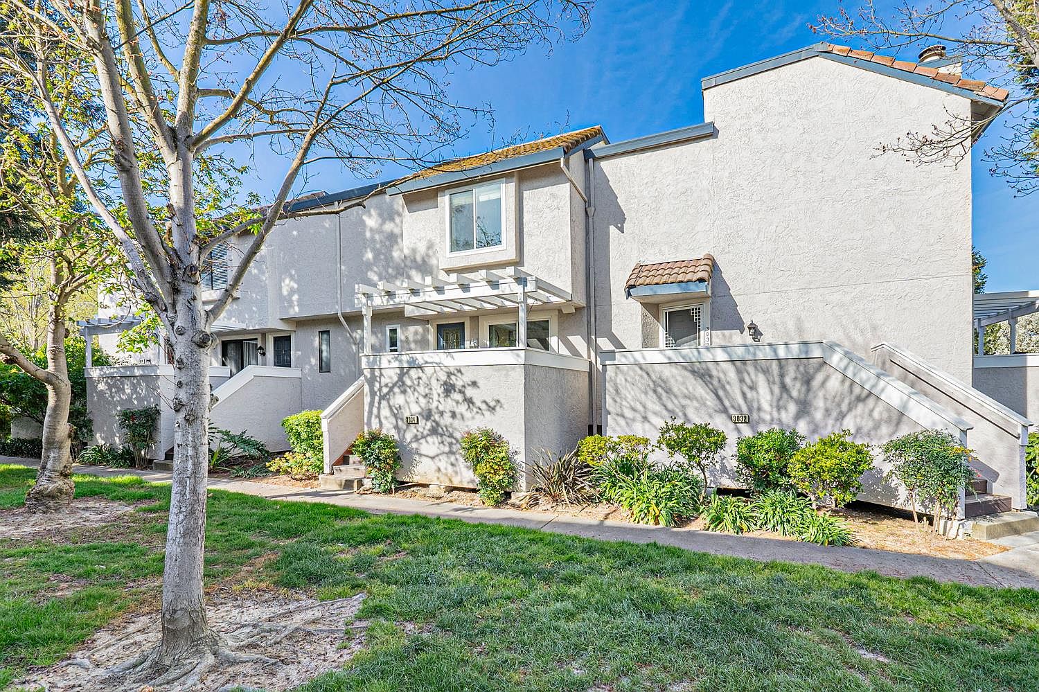 3034 Swallows Nest Dr