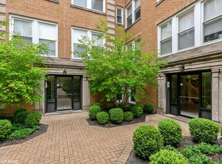 5345 W Belmont Ave #2S, Chicago, IL 60641