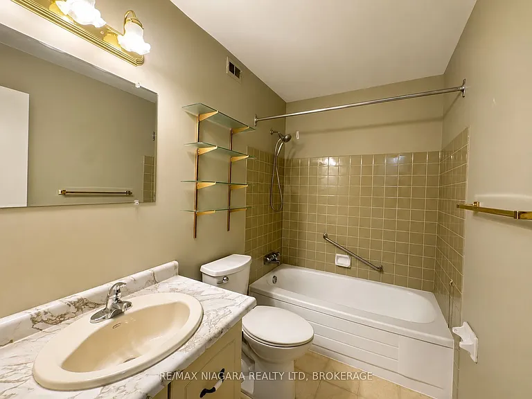 3955 Portage Rd #507 — Photo 13