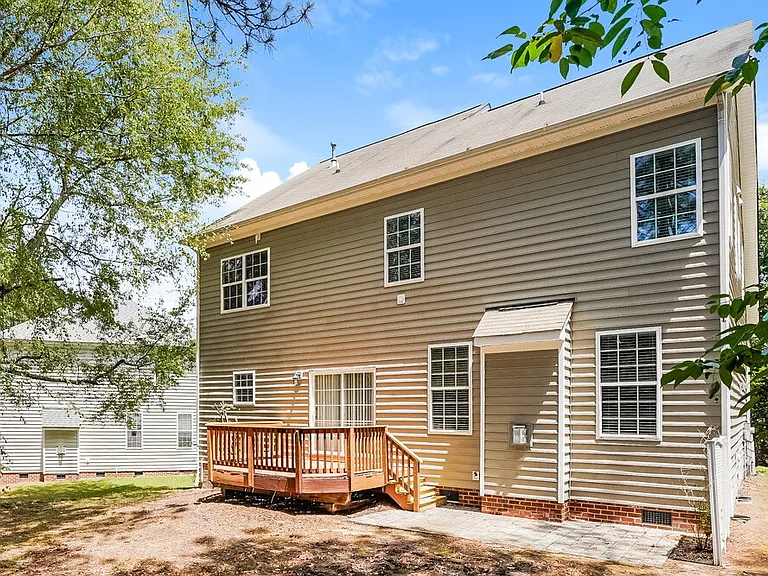 1320 Trailing Rose Ct — Photo 17