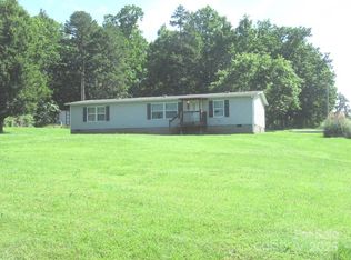 3942 Benny Shrum Ln, Maiden, NC 28650