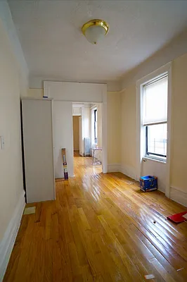 Rented by Bohemia Realty Group | media 10