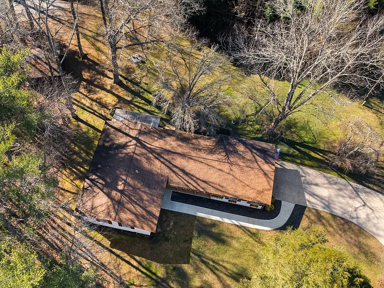 Blue Ridge Dr — Photo 35