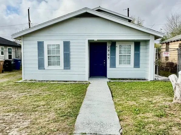 2905 Rogers St, Corpus Christi, TX 78405