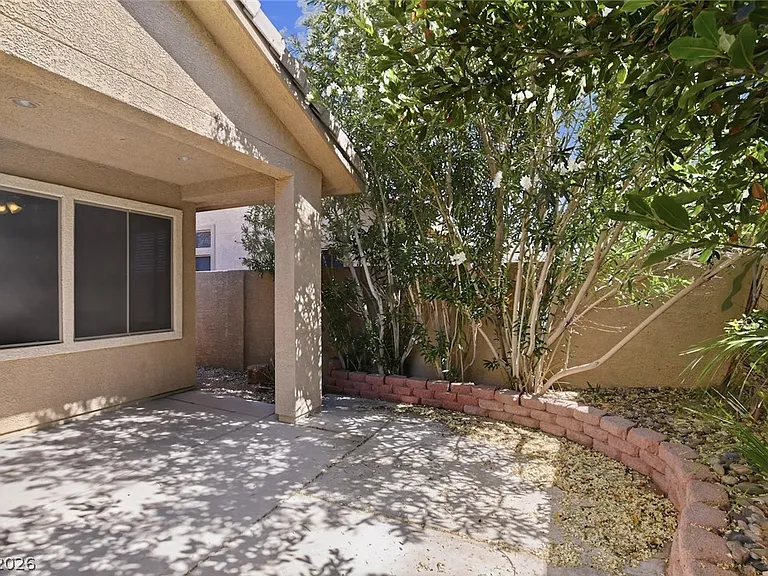 8117 Slate Falls St — Photo 66
