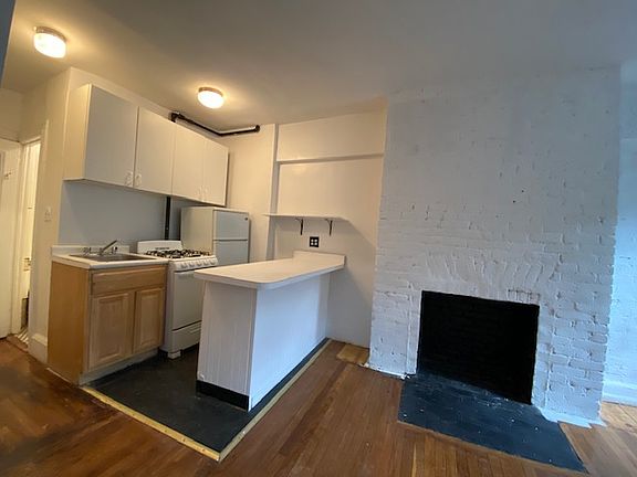 2nd image of 244 W 10th St #13