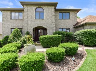 13555 W Oakwood Ct, Homer Glen, IL
