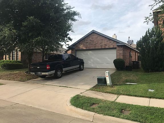 3rd image of 2725 Red Wolf Dr