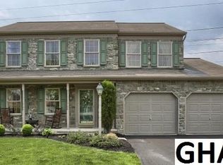 143 Doreen Dr, Hummelstown, PA 17036
