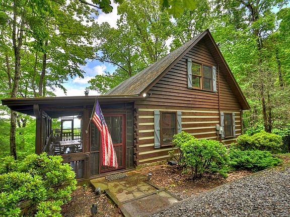 5th image of 181 Ridge Cir