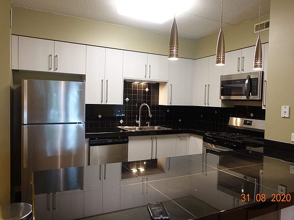 3rd image of 8711 W Bryn Mawr Ave APT 303