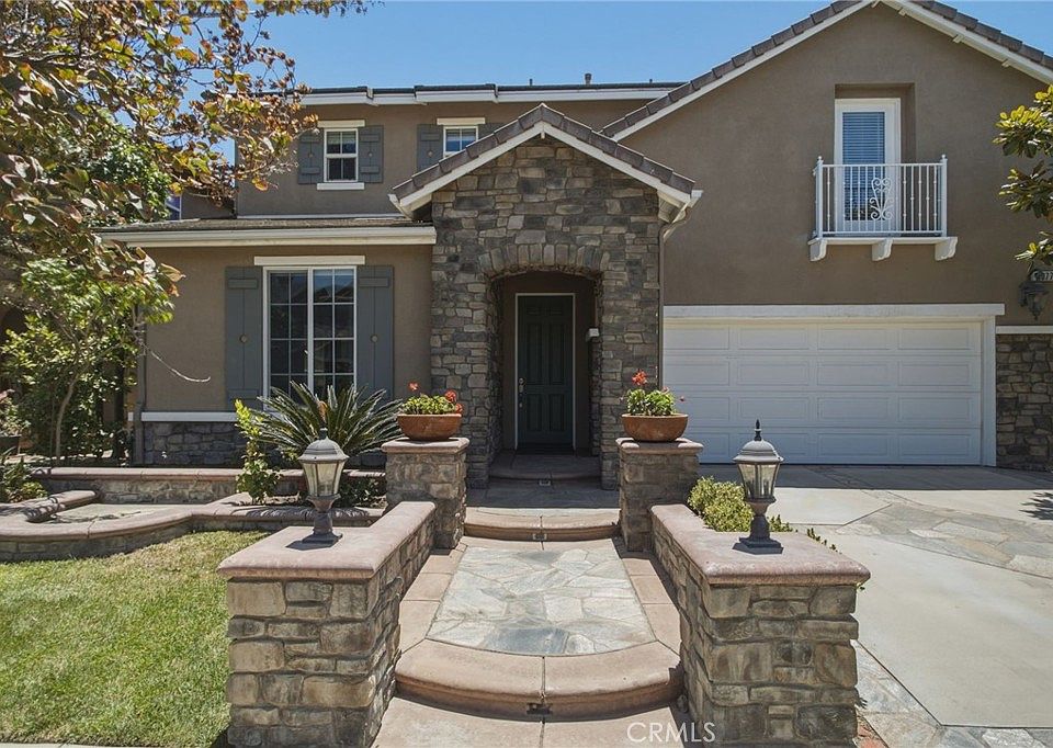 1st image of 11077 Kalmia Ct