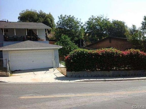 2nd image of 1604 Amory Ave