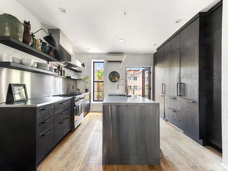163A Hull St #2 — Photo 7