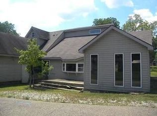 25 Bliss Ave, Little Hocking, OH 45742