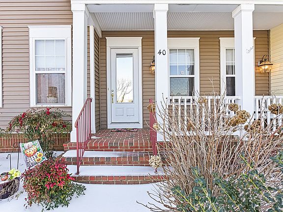 4th image of 40 N Branson Cove Rd