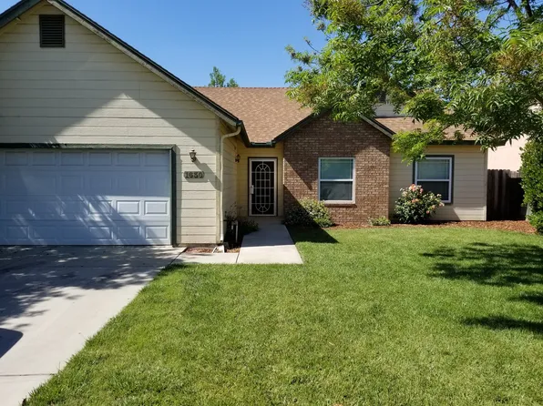 1630 E Knight Ct, Visalia, CA 93292