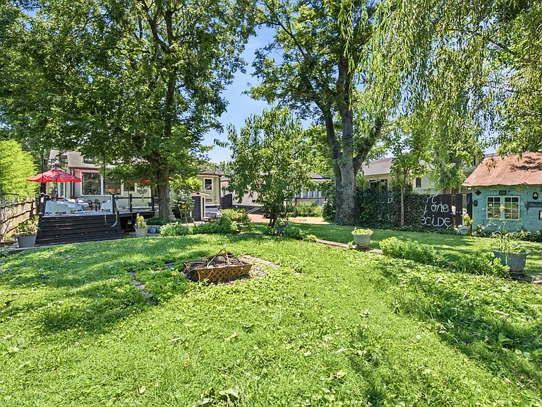1305 Greenwood Ave — Photo 49