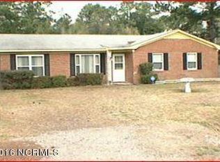 4717 Oakview Dr, Southport, NC 28461