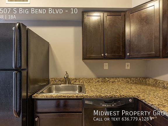 3rd image of 2507 S Big Bend Blvd APT 10